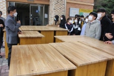 대전제일고, 교탁 자체 제작 전달식 개최