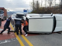 영동소방서, 출근길 교통사고현장 구조활동 활약