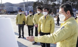 김용찬 충남도행정부지사, AI 대응 현장 방문