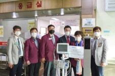 영동군 3개 로타리클럽영동병원에 코로나19 의료장비 지원