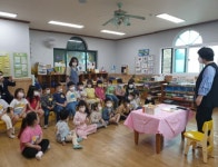 사리면주민자치위원회, '아이들과 함께 읽는 동화세상' 괴산사랑운동 실천