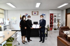 충북예술고등학교 졸업생 학부모의 아름다운 기부