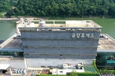 [영상 / 포토] 옥천군 동이면 경부고속도로 금강휴게소 주말 버스킹!
