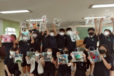 대전월평중학교, 북한이탈주민 돕기 플리마켓