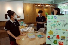 대전월평중학교, 북한이탈주민 돕기 플리마켓