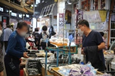 충북지방병무청, 명절 맞이 하천 정화 활동 및 전통시장 방문