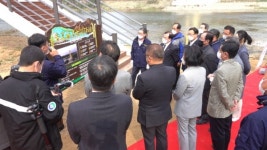 [영상뉴스] 영동군 100년 송림과 양산팔경 금강둘레길 잇는 송호금강 물빛다리