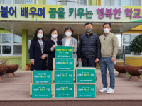담양군 금성면 지역사회보장협의체, 관내 초등학교에 마스크 전달