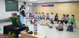 옥천 죽향초병설유치원, 유아 눈높이 흡연‧음주 예방 교육 실시