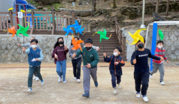 하동 묵계초, 신기하고 즐거운 과학 체험의 날 운영