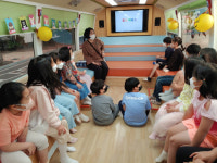 청주 미원초, 찾아가는 꿈의 책 버스 독서체험교육 실시