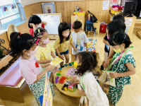 창리초병설유치원, 지구지킴이 아나바다 시장놀이 실시