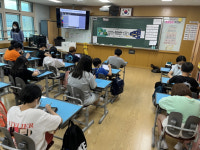 이수초, 진로 체험프로그램 실시