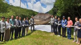 지리산 청학골 초입에 청암면 표지석 세웠다