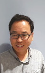 유진택 시인의 일곱 번째 시집 『밥에 대한 예의』 출간