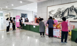 옥천군 명품 복숭아, 대전시청서 판촉행사 진행