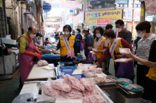 영동군, 전통시장 살리기 집중