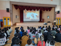 천안가온초, 샌드아트로 꿈꾸는 세상 2학년 진로개발교육 실시