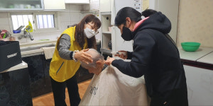 엄사면지역사회보장협의체, 이·미용 봉사 나서