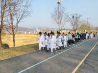 권기창 안동시장, 여주 배개나루 걸으며 퇴계 귀향길 재현 행렬 동참