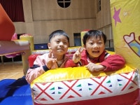 단양 소규모 병설유치원, 공동교육활동으로 에어바운스 체험 실시