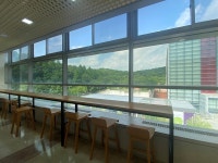 아람누리도서관 재개관… 통합데스크로 새 단장