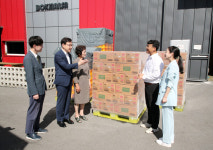 하동 11시 45분 김밥, 영국에 행복을 전한다