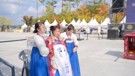 영동군 여성단체협의회, 시니어 전통혼례식 열어