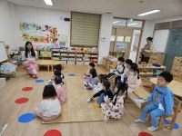    제천 명지초병설유치원,   전통 축제로 알아보는 캄보디아 다문화 이해교육