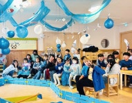 창리초병설유치원, 유초연계 블루데이 패션쇼 실시