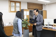 천남중학교 인팩혼 시스템(주) 장학금 수여