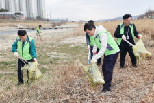충북교육청, 「세계 물의 날」 쓰담달리기로  깨끗한 무심천 만들기에 앞장서