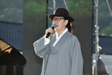 [영상 / 포토] 제37회 정지용 문학상 시상식 및 시민나라 콘서트