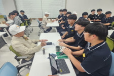 유성고등학교, 학생회 주관 6·25 참전용사분들께 감사 편지 전달