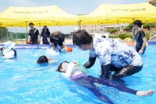 갈원초의 1석 3조,  몸놀이-수상안전교육 그리고 학교폭력예방교육