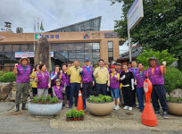 매곡면 주민자치위원회, 버스정류장 주변 꽃 심기