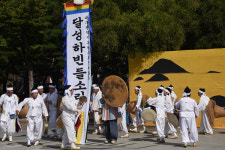 현대와 전통이 어우른 니캉 내캉 : 무형유산 관람객 몰려 성황