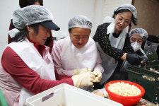 일하는 밥퍼, 사창시장‧두꺼비시장으로 확대 실시