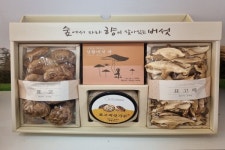 한국후계농업경영인 영동군연합회장 양재만, 제33회 전국으뜸농산물 한마당 대회 대상(농림축산식품부장관상)수상