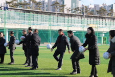신상진 성남시장, 명품탄천 축구장 개장식 참석