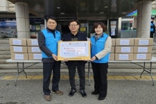 향수한우소국밥, 옥천읍 지역사회보장협의체에 떡국떡 100박스 기탁