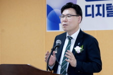 충북도, 디지털 배움터 거점센터 개소 AI·키오스크 체험까지 한자리에