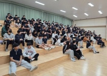 새너울중, 충북대학교 최두원 교수 초청통상교육 특강개최