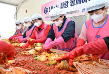 한국생활개선충청북도연합회 사회복지시설 봉사활동 나서