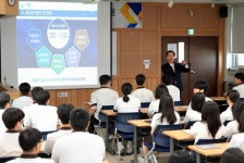 조병옥 음성군수, 충북반도체고등학교에서 특별강연