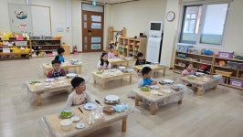 남천초병설유치원, 찾아오는 요리 체험 바다 케이크 만들기 실시