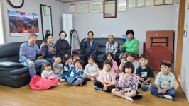 동이초, 추석 맞이 소도리 마을회관·동이면 지역 기관 방문