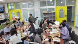 동이초등학교, 청렴 및 상호 존중의 날 맞아 신규 행정부장 부임 축하 행사 열어