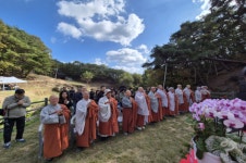 천태산 영국사, 천년 은행나무 앞에서 당산제 봉행