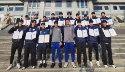충북 대학, 전문 인재 양성 성과 전원 합격으로 입증